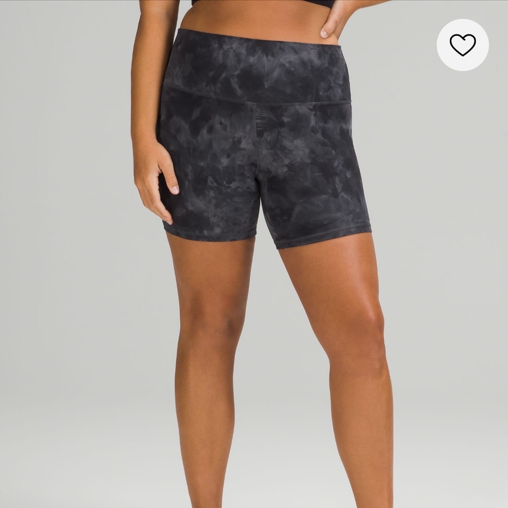 Lululemon Align high rise short 6” diamond dye pitch grey graphite